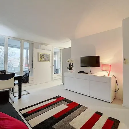 Cosy Les Jardins De La Apartment